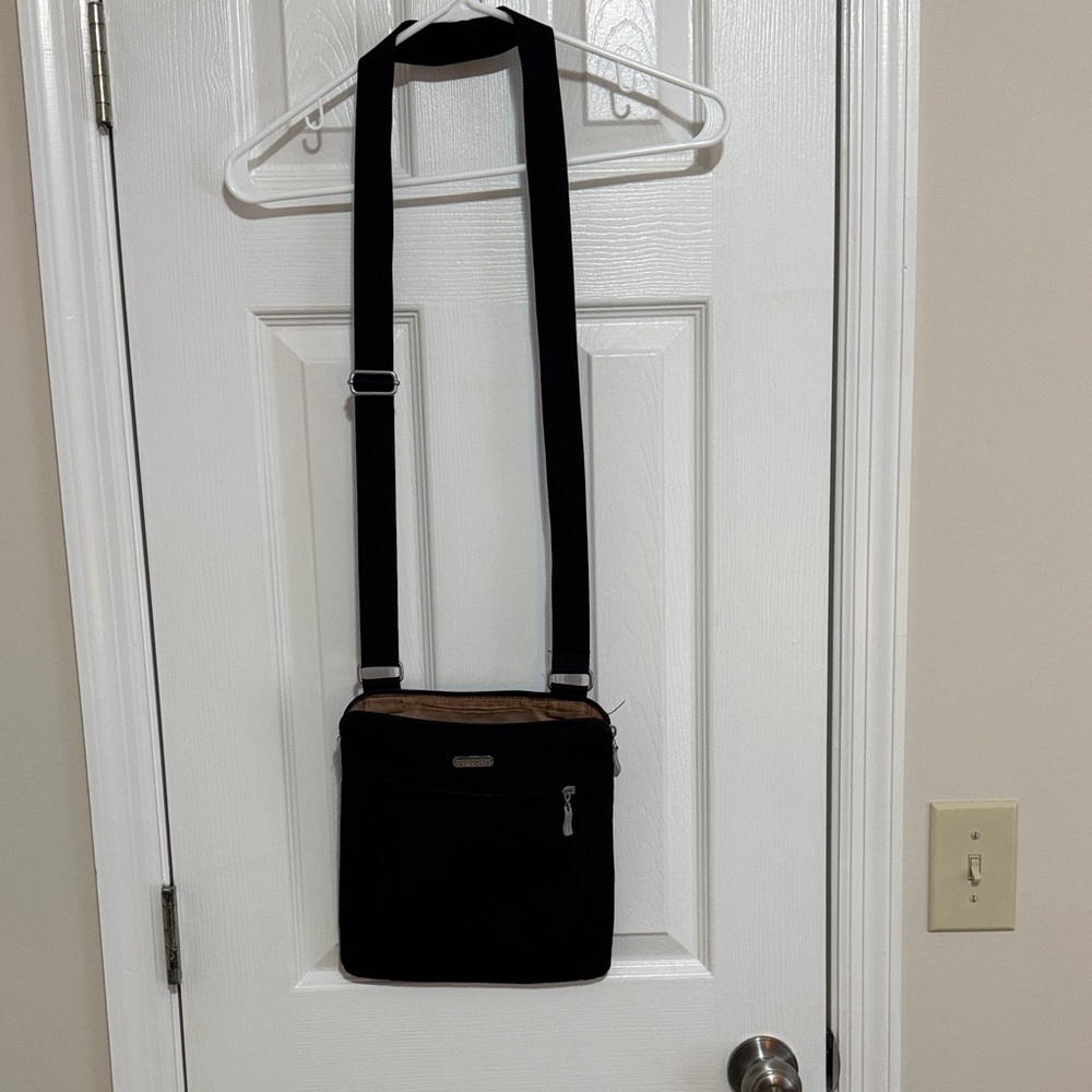 Baggallini Black Crossbody Bag